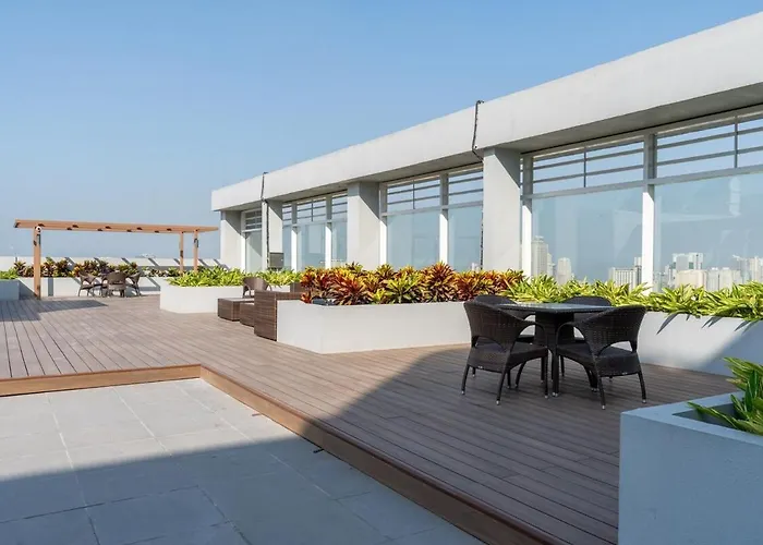Casa Mira Royal 2br Luxury Full * Manila